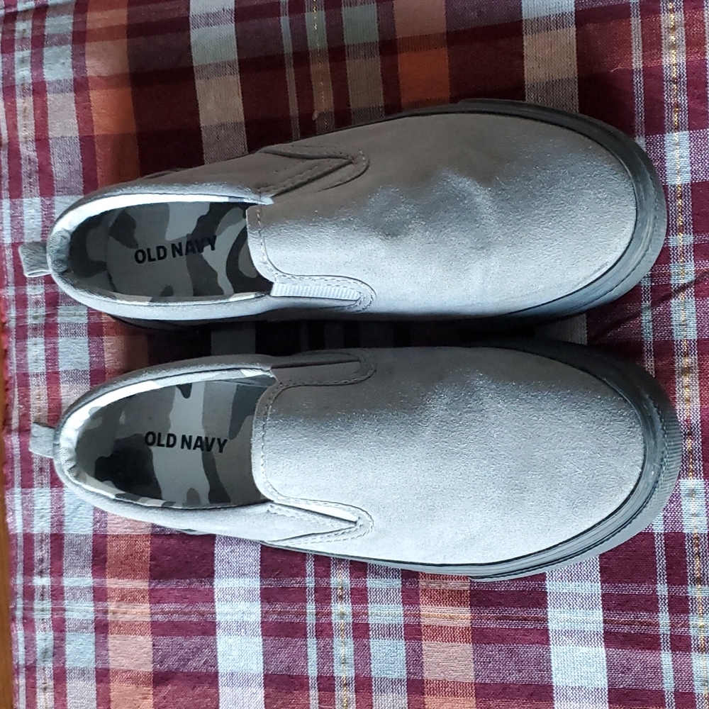Boy's Old Navy Slip On Shoes- Size 3